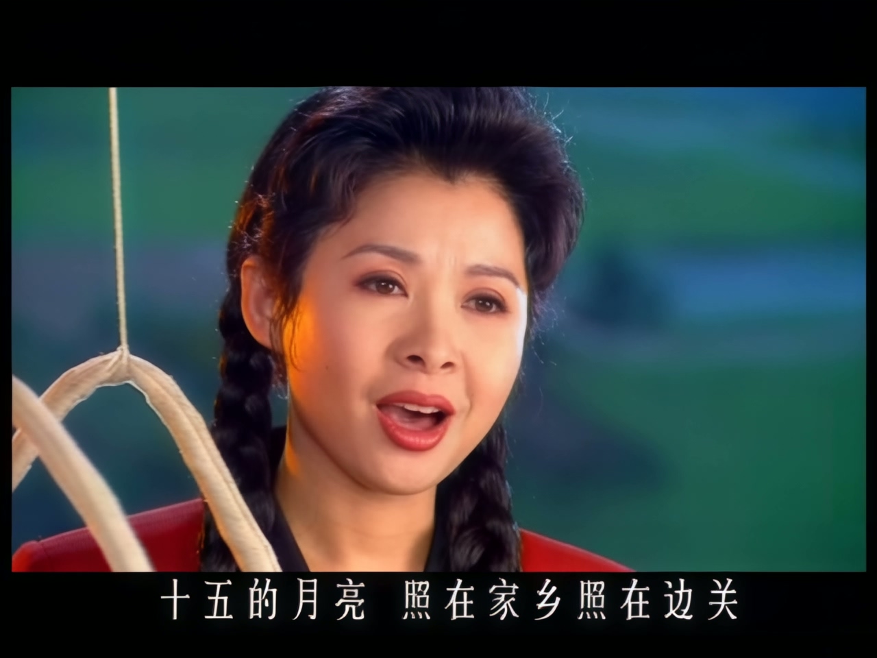 董文华 - 十五的月亮 (1).jpg