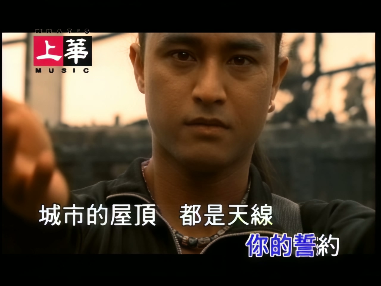 动力火车 - 除了爱你还能爱谁 (1).jpg