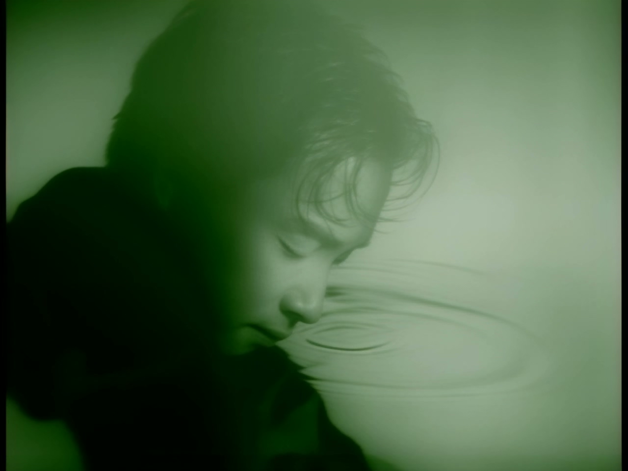 张国荣 - 当爱已成往事.jpg